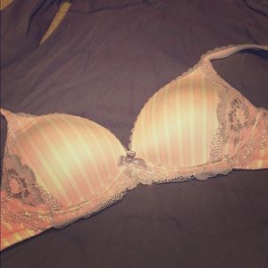 Victoria’s Secret Pink, White Bra - 34A